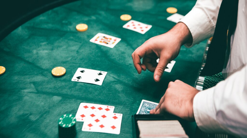 Multi-Hand Blackjack Online: How and Where to Play for Real Money