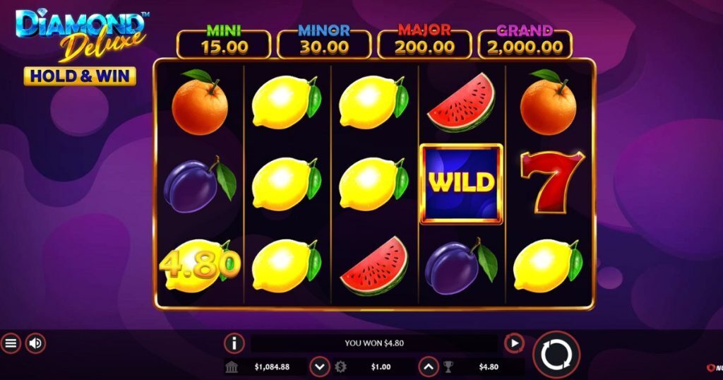 Diamond Deluxe online fruit slots gameplay.