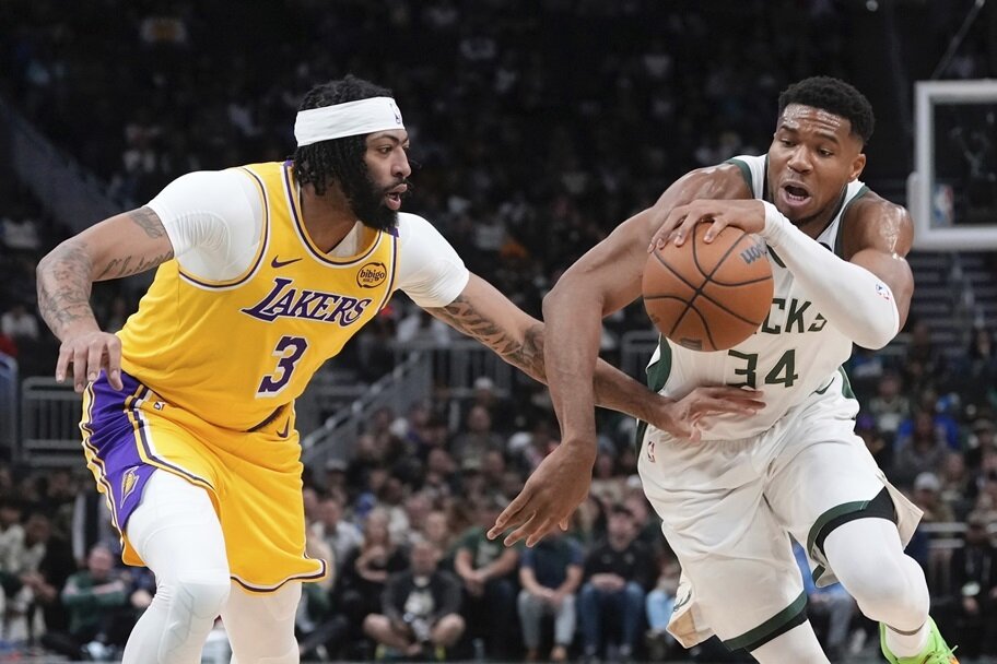 Young, Irving Named to All-Star Teams; Antetokounmpo, Davis Injured