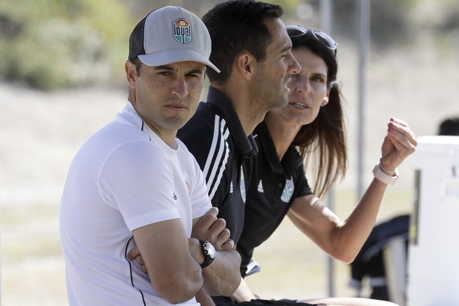 Landon Donovan Criticizes USMNT Gold Cup Absences; Pulisic’s Father Responds Via ChatGPT