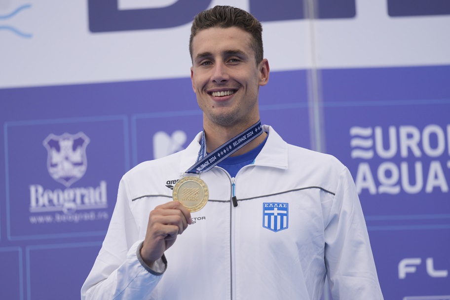 Kristian Gkolomeev poses with his gold medal.