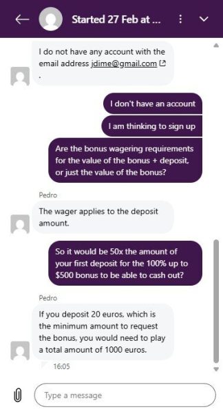 Screenshot of Lucky Circus live chat with a query about bonus wagering requirements.