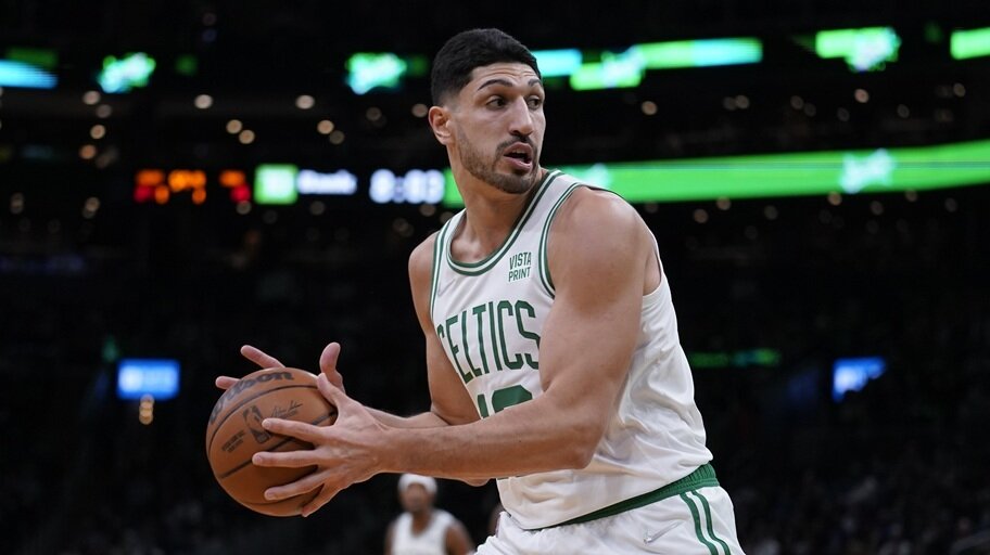 Kanter Freedom Ousted From WNBA Game Amid Trans Athlete Debate, Betting Markets Move