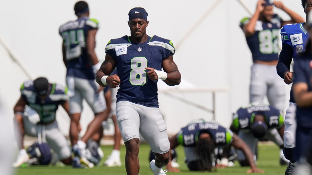NFL Rookie of the Year 2026-27 Betting Preview: DROY & OROY Odds & Best Bets