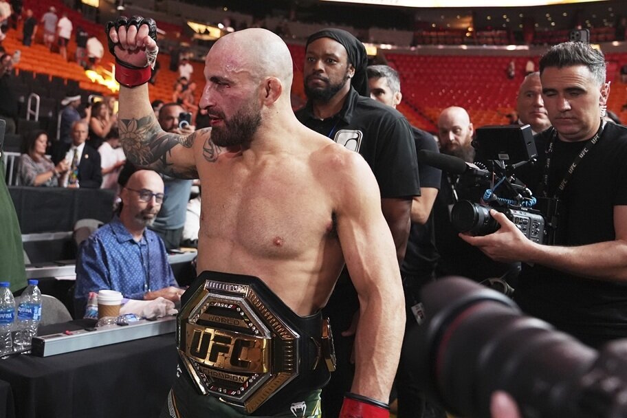 UFC 333 Odds and Predictions – A Pair of Title Fights in Abu Dhabi!