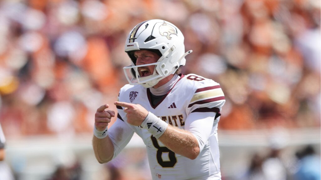 Best College Football Player Props Today: NCAAF Player Prop Bets for October 15