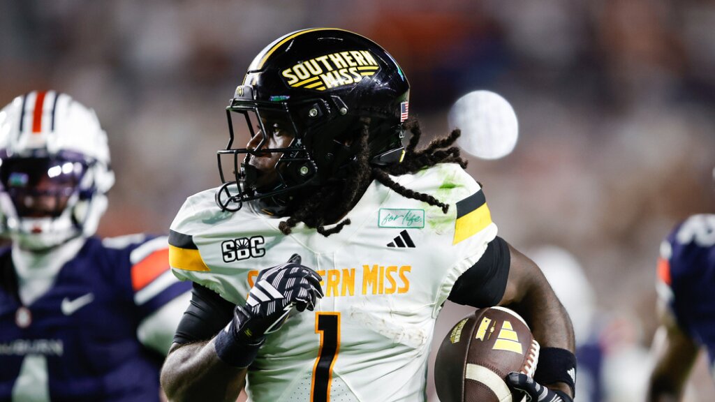 Best College Football Player Props Today: NCAAF Player Prop Bets for October 6