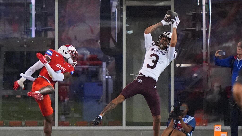 Best College Football Player Props Today: NCAAF Player Prop Bets for October 14
