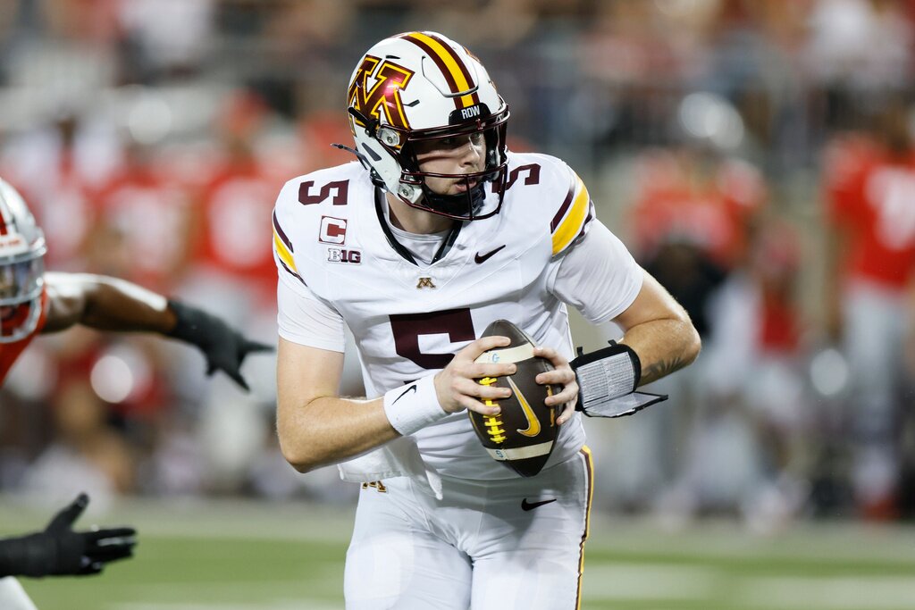 Best College Football Player Props Today: NCAAF Player Prop Bets for October 24