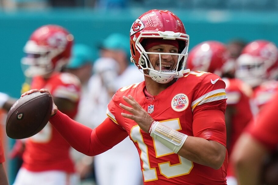 Best Patrick Mahomes Prop Bets: This Week & Season Odds, Picks & Predictions