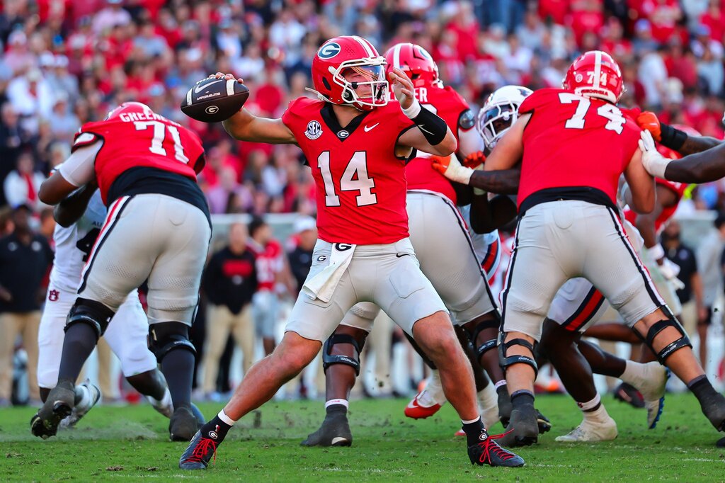 Best College Football Player Props Today: NCAAF Player Prop Bets for October 31